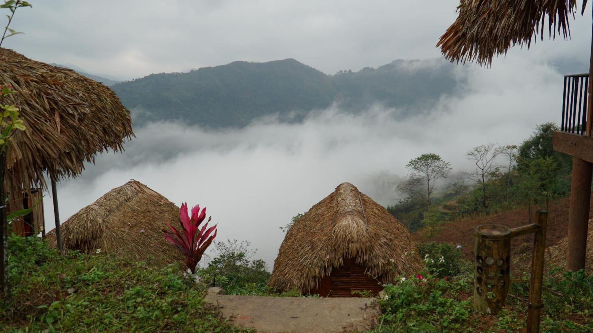Hoang Su Phi - Mong Ngua Homestay Ha Giang Esterno foto