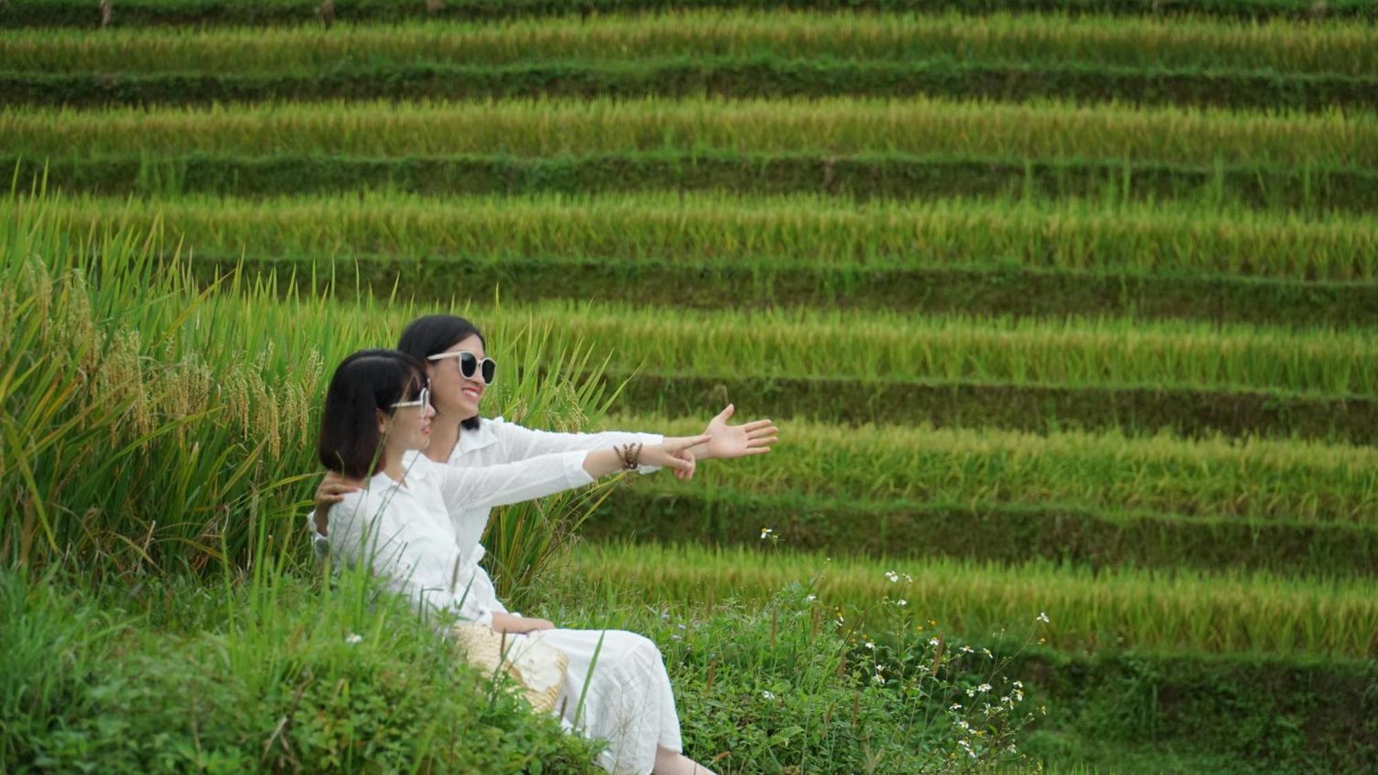 Hoang Su Phi - Mong Ngua Homestay Ha Giang Esterno foto