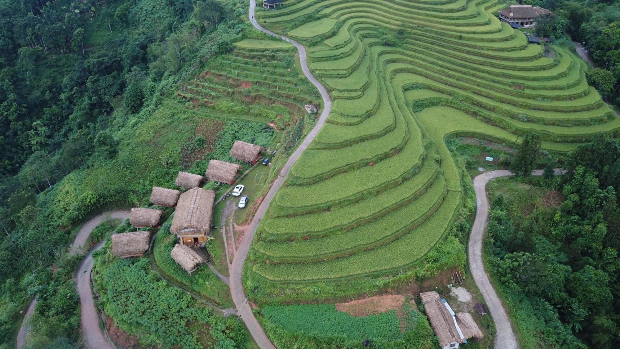 Hoang Su Phi - Mong Ngua Homestay Ha Giang Esterno foto