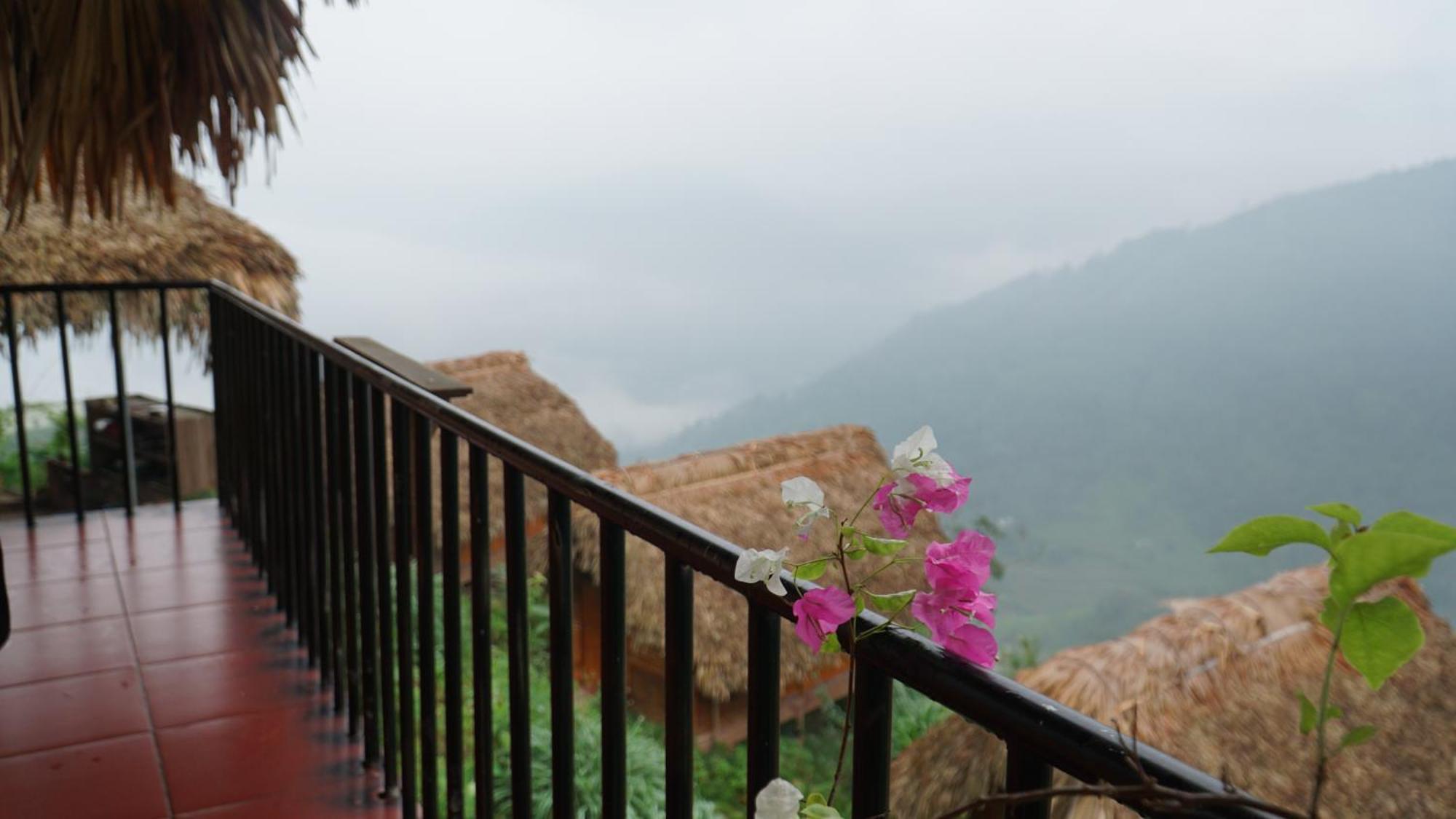 Hoang Su Phi - Mong Ngua Homestay Ha Giang Esterno foto