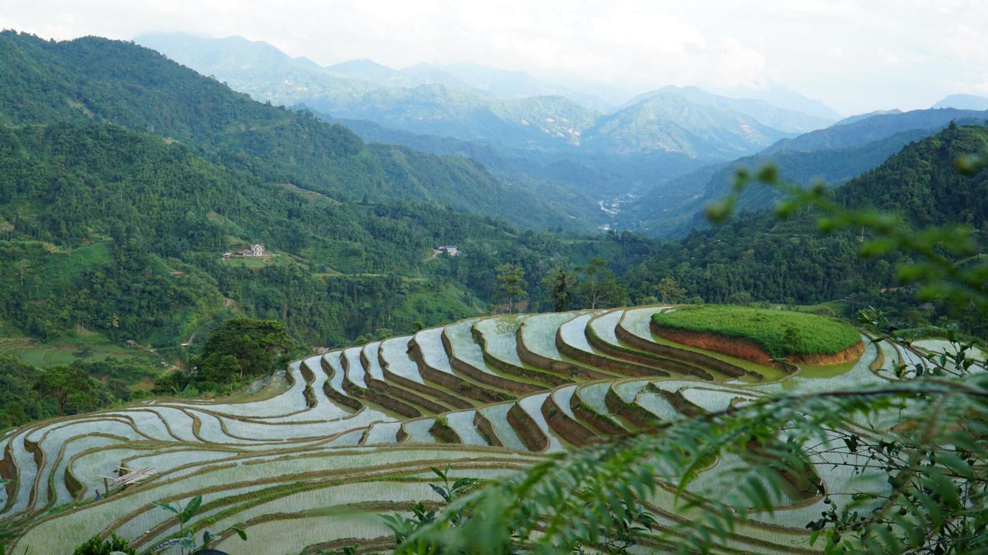 Hoang Su Phi - Mong Ngua Homestay Ha Giang Esterno foto