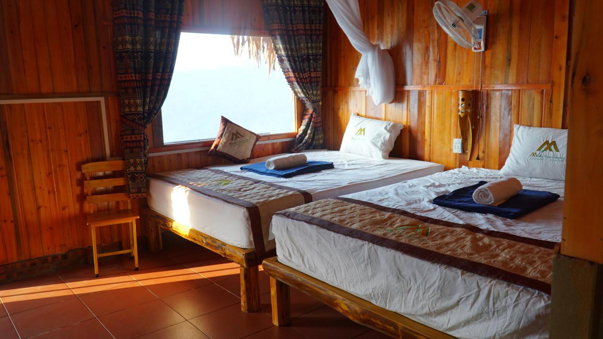 Hoang Su Phi - Mong Ngua Homestay Ha Giang Esterno foto